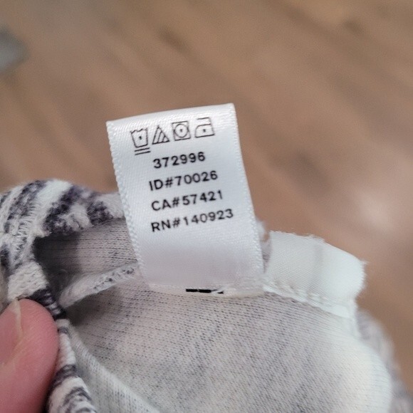 Lou & Grey  Womens Gray and White Short Sleeved T-Shirt Dress - Picture 6 of 7